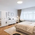 96m2 Of Comfort And Style: 4bd In Old Town * Bratislava