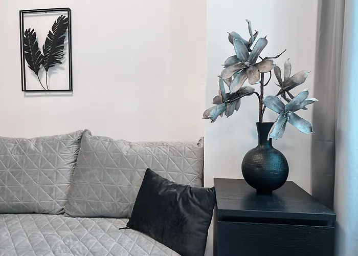 96m2 Of Comfort And Style: 4bd In Old Town Bratislava