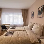 Apartment 96m2 Of Comfort And Style: 4bd In Old Town